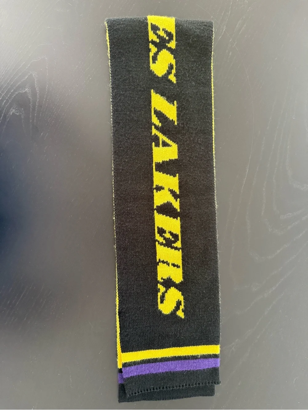 Los Angeles Lakers Scarf NBA Licensed Purple Yellow Black